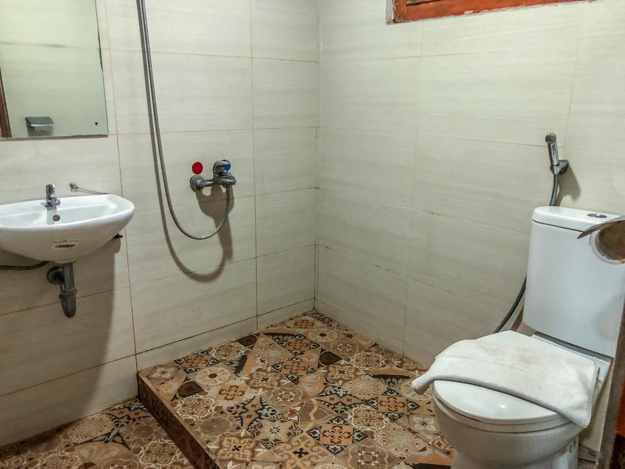 Arys Garden Hotel Yogyakarta יוגיאקרטה מראה חיצוני תמונה