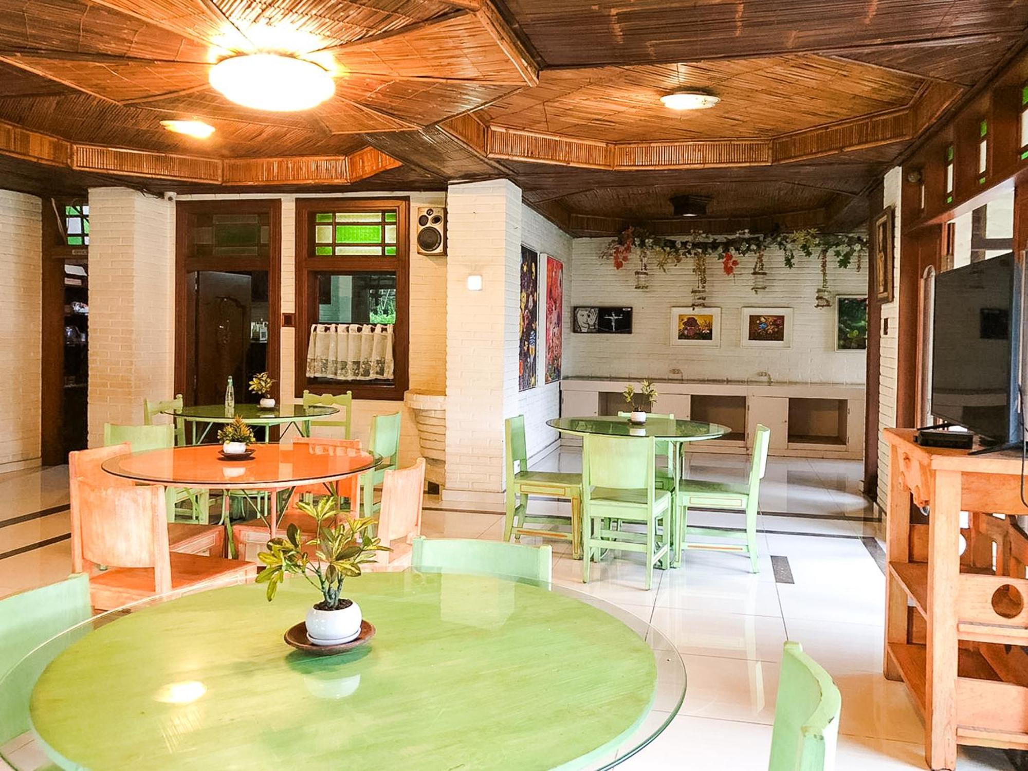 Arys Garden Hotel Yogyakarta יוגיאקרטה מראה חיצוני תמונה