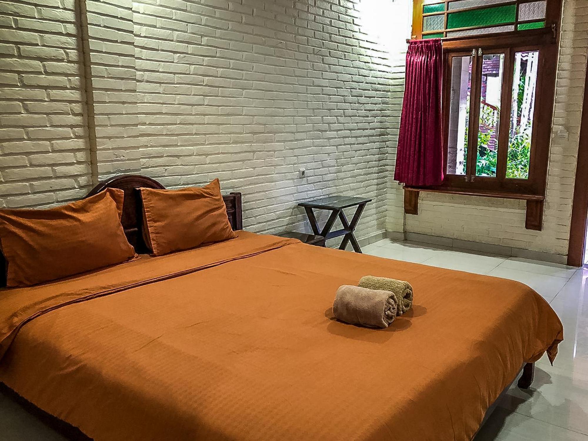 Arys Garden Hotel Yogyakarta יוגיאקרטה מראה חיצוני תמונה