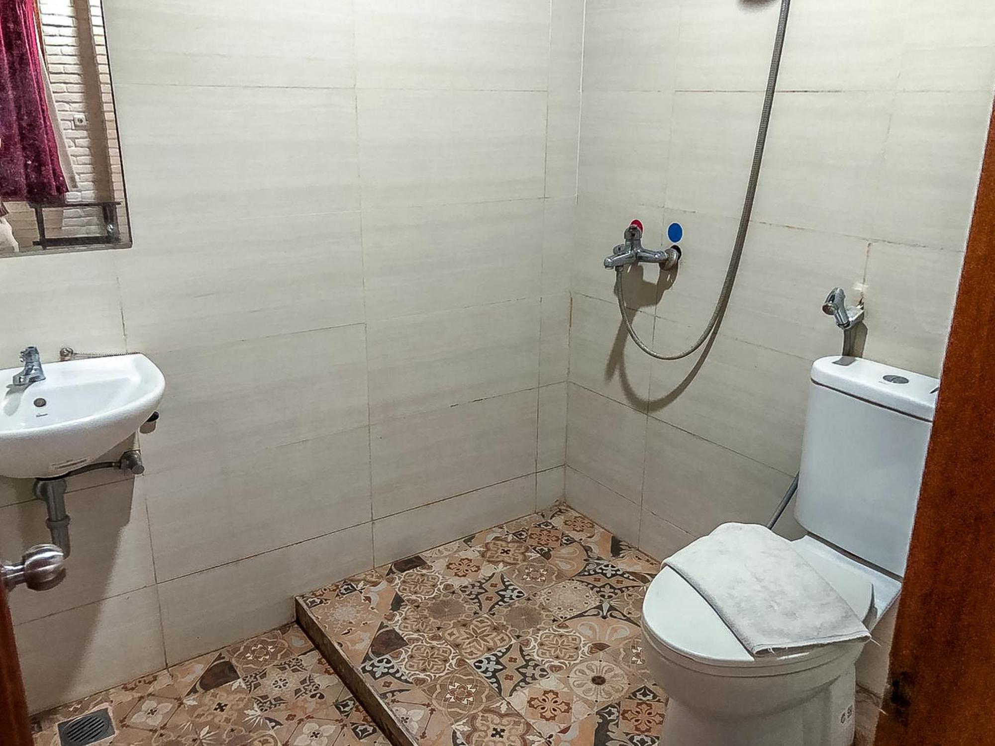 Arys Garden Hotel Yogyakarta יוגיאקרטה מראה חיצוני תמונה
