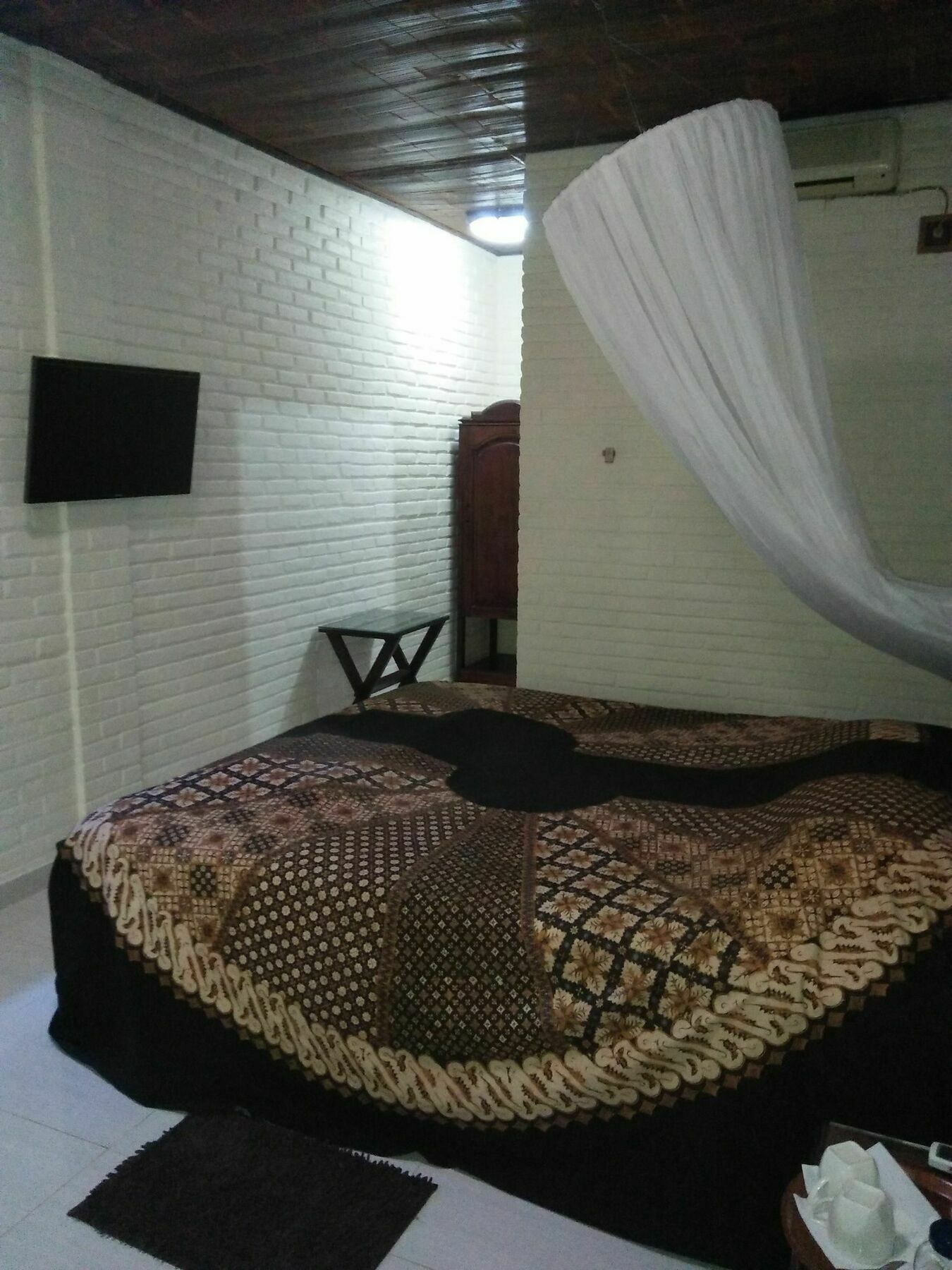 Arys Garden Hotel Yogyakarta יוגיאקרטה מראה חיצוני תמונה